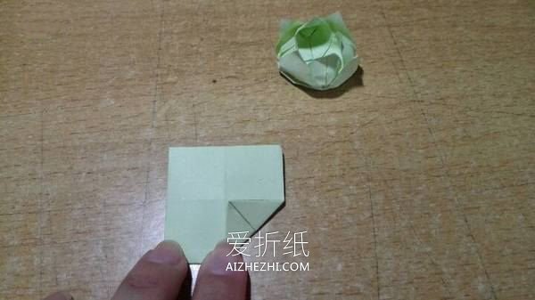 怎么手工折纸八瓣莲花的折法图解步骤- www.aizhezhi.com