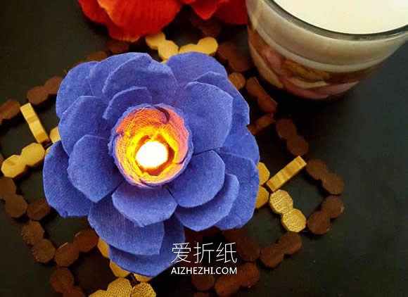 怎么用鸡蛋盒废物利用DIY制作玫瑰花灯的方法- www.aizhezhi.com