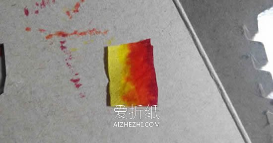 怎么简单用皱纹纸做腊梅花的手工制作教程- www.aizhezhi.com