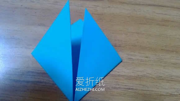 怎么简单手工折纸立体五瓣花的方法图解- www.aizhezhi.com