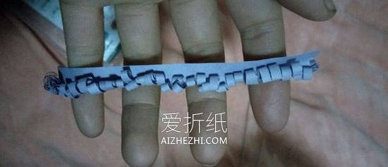 怎么简单折纸风信子花的折法图解教程- www.aizhezhi.com