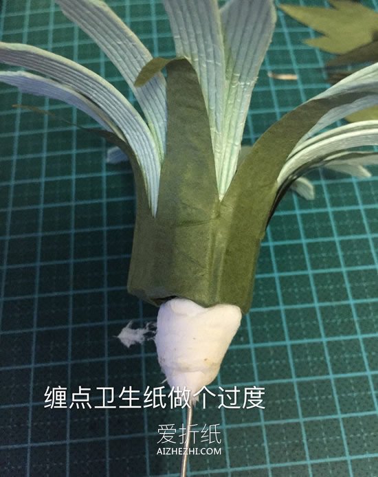 怎么简单做纸藤野菊花的方法图解教程- www.aizhezhi.com