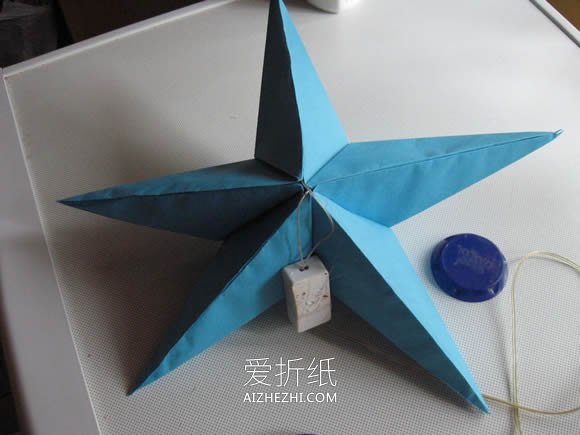 怎么手工做会发光的圣诞星的方法图解- www.aizhezhi.com