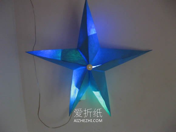 怎么手工做会发光的圣诞星的方法图解- www.aizhezhi.com