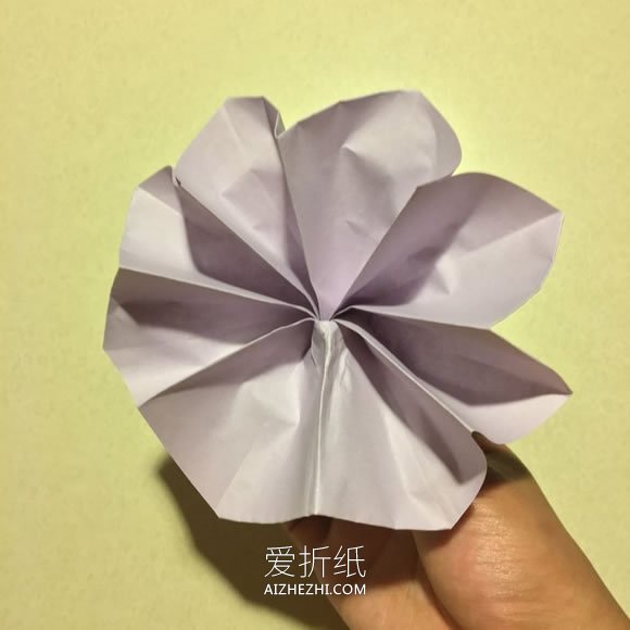 怎么手工折纸八瓣花的折法图解教程- www.aizhezhi.com