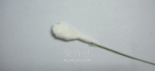 怎么用皱纹纸做蝴蝶兰的手工教程图解- www.aizhezhi.com