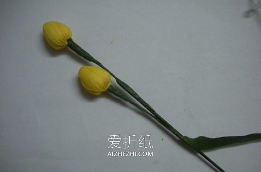 怎么用皱纹纸做蝴蝶兰的手工教程图解- www.aizhezhi.com