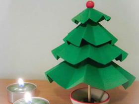 怎么用卡纸做圣诞树的简单手工教程