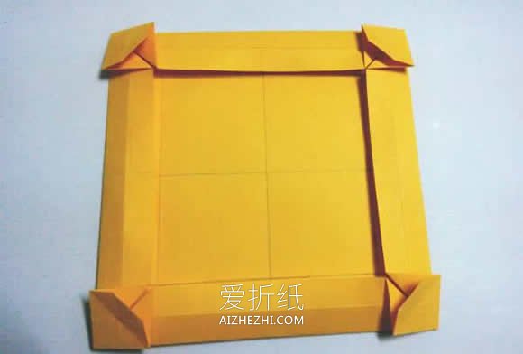 怎么折纸正方形四叶草礼品盒的折法图解- www.aizhezhi.com