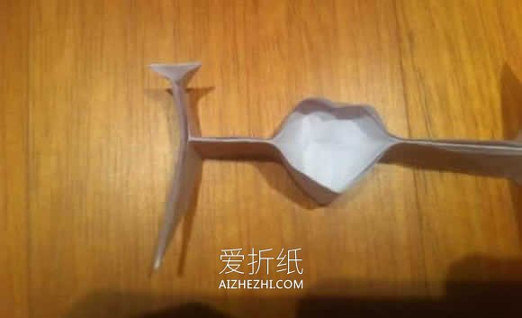 怎么用一张纸折纸情人节I LOVE YOU折法图解- www.aizhezhi.com