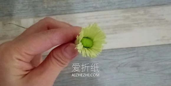 怎么做皱纹纸罂粟花的手工图解教程- www.aizhezhi.com