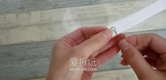 怎么做皱纹纸罂粟花的手工图解教程- www.aizhezhi.com