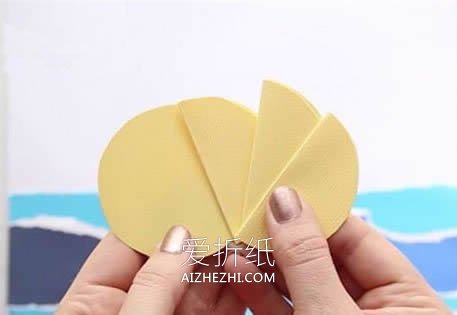 幼儿园怎么做夏日沙滩撕纸贴画的手工教程- www.aizhezhi.com