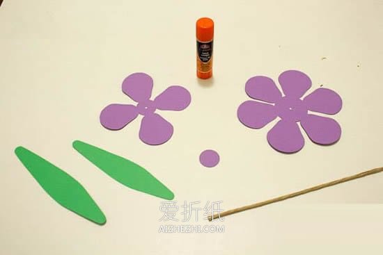 怎么做卡纸郁金香花 简单手工制作教师节礼物- www.aizhezhi.com