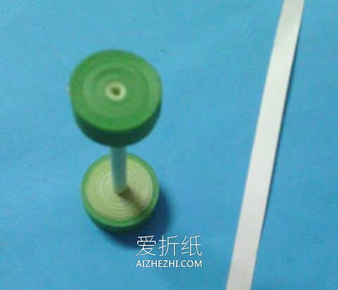 怎么手工衍纸制作高脚杯的方法图解教程- www.aizhezhi.com