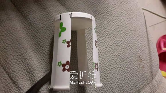 怎么做一次性纸杯椅子的手工制作教程- www.aizhezhi.com