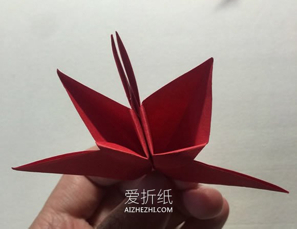 怎么简单折纸立体四瓣花的折法图解- www.aizhezhi.com