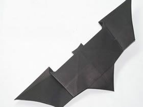 怎么手工折纸蝙蝠侠的蝙蝠镖的折法图解