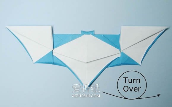怎么手工折纸蝙蝠侠的蝙蝠镖的折法图解- www.aizhezhi.com