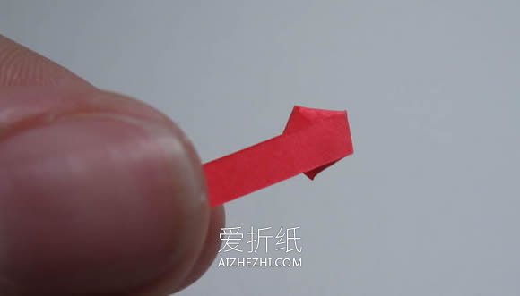 怎么手工折纸制作幸运星戒指的方法图解- www.aizhezhi.com