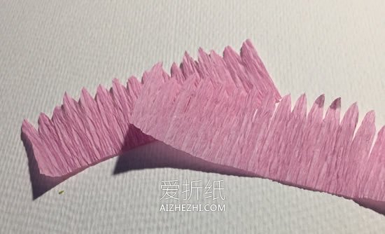 怎么手工做可爱又漂亮的皱纹纸小雏菊教程- www.aizhezhi.com