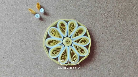 怎么简单做衍纸柠檬切片的方法图解- www.aizhezhi.com