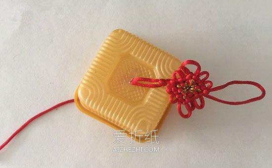 月饼盒怎么废物利用 手工制作中秋节灯笼方法- www.aizhezhi.com