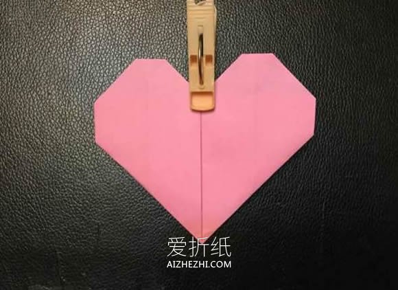 幼儿怎么手工折纸心的折法图解教程- www.aizhezhi.com