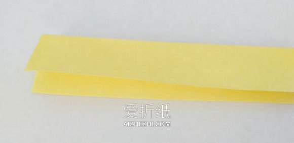 怎么手工做衍纸菊花画的方法图解- www.aizhezhi.com