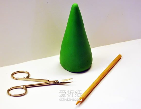 怎么做超轻粘土圣诞树的手工制作教程- www.aizhezhi.com