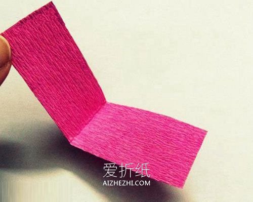 怎么做皱纹纸郁金香花的手工制作图解- www.aizhezhi.com
