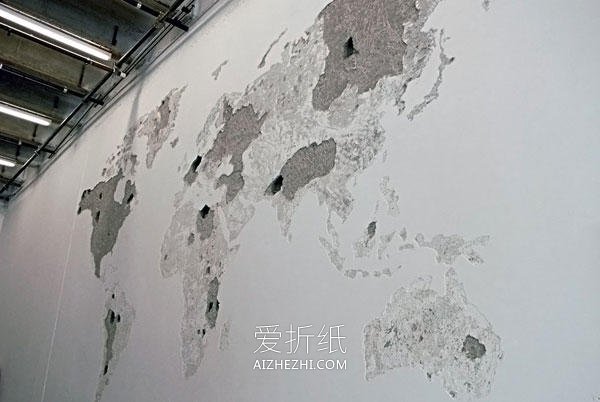 怎么改造旧墙壁 在上面DIY超大的世界地图- www.aizhezhi.com