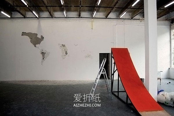 怎么改造旧墙壁 在上面DIY超大的世界地图- www.aizhezhi.com