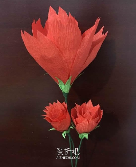 怎么简单做红色皱纹纸花朵的方法步骤- www.aizhezhi.com