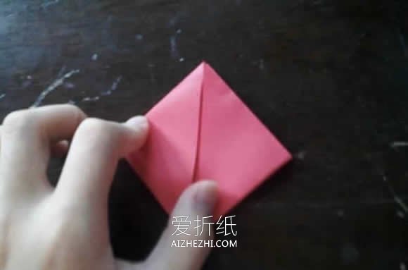 简单卷心玫瑰花怎么折的图解步骤- www.aizhezhi.com