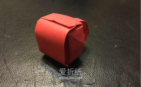 怎么手工折纸桌子、椅子、书包和迷你书图解- www.aizhezhi.com