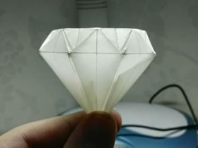 怎么手工折纸复杂立体钻石的折法图解过程
