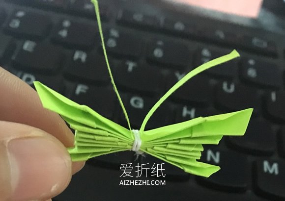 怎么折纸蝴蝶的简单折法图解教程- www.aizhezhi.com