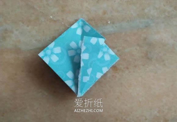 怎么简单折纸小雨伞的折法图解步骤- www.aizhezhi.com