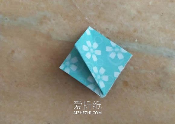 怎么简单折纸小雨伞的折法图解步骤- www.aizhezhi.com