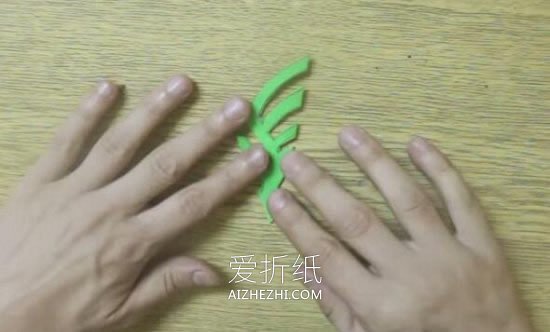 怎么剪纸六折团花的折法和剪法图解- www.aizhezhi.com