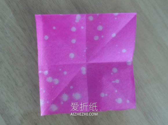 怎么简单折纸四方垃圾收纳盒的折法图解- www.aizhezhi.com