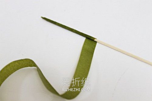 怎么做手揉纸郁金香花的手工教程图解- www.aizhezhi.com