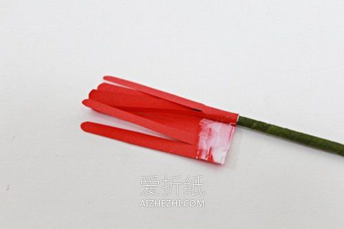 怎么做手揉纸郁金香花的手工教程图解- www.aizhezhi.com