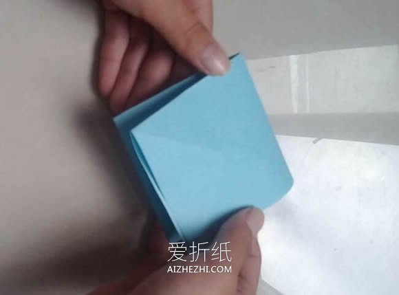 怎么简单折纸方形相框的折法步骤图解- www.aizhezhi.com