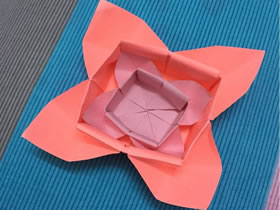 怎么简单折纸四瓣花盒的折法步骤图解