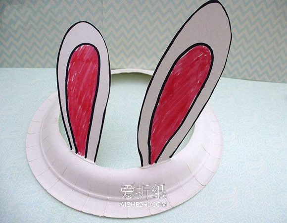 怎么用纸盘做中秋节兔子帽子的制作方法教程- www.aizhezhi.com