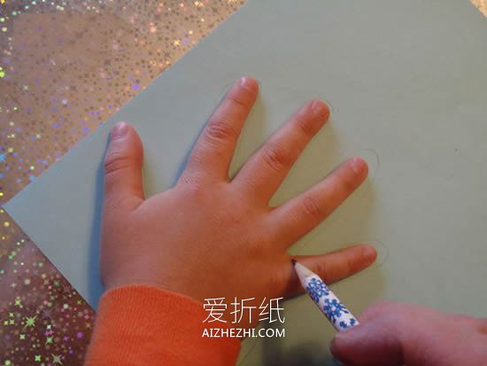 幼儿怎么做教师节百合花贺卡的制作方法教程- www.aizhezhi.com