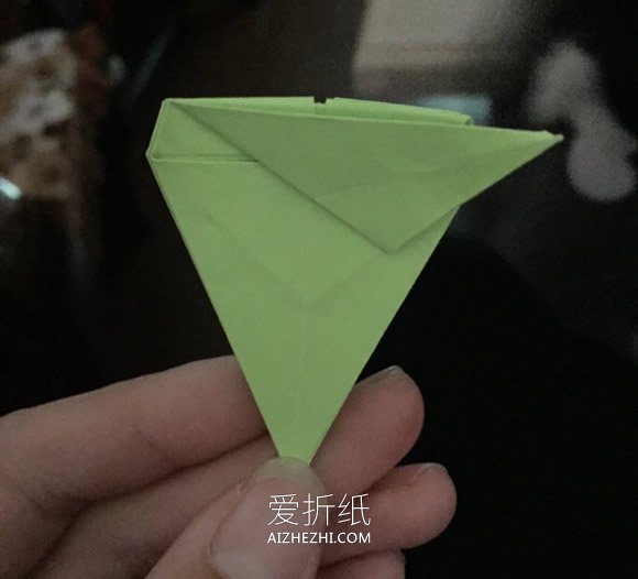 手工纸花盒怎么折的图解教程- www.aizhezhi.com