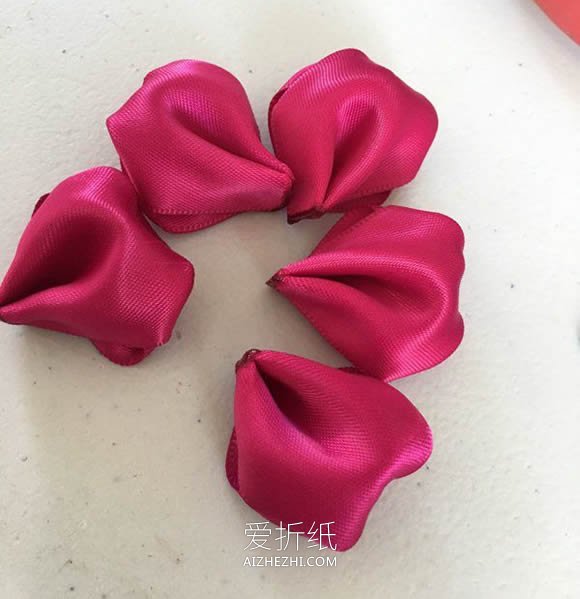 怎么做缎带花头绳发饰的制作方法图解教程- www.aizhezhi.com